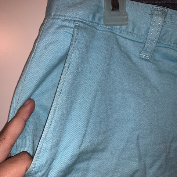 Men’s Size 34 Light Blue Flat Front Shorts - Picture 4 of 13